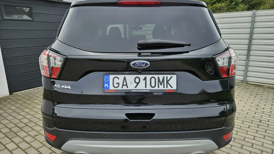FORD Kuga -