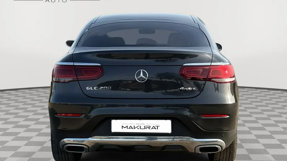 MERCEDES-BENZ GLC -