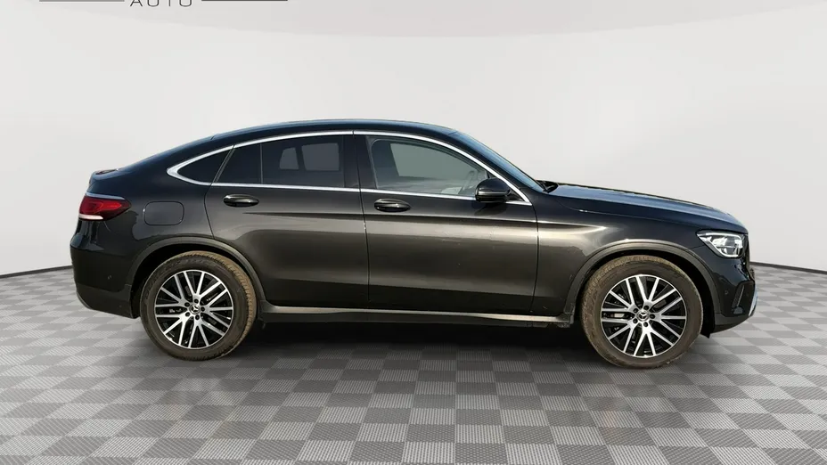 MERCEDES-BENZ GLC -