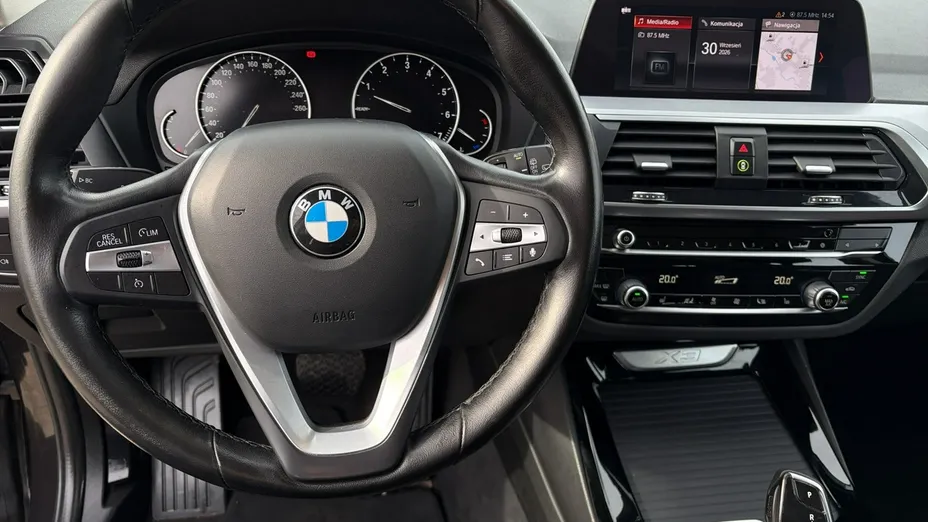 BMW X3 -