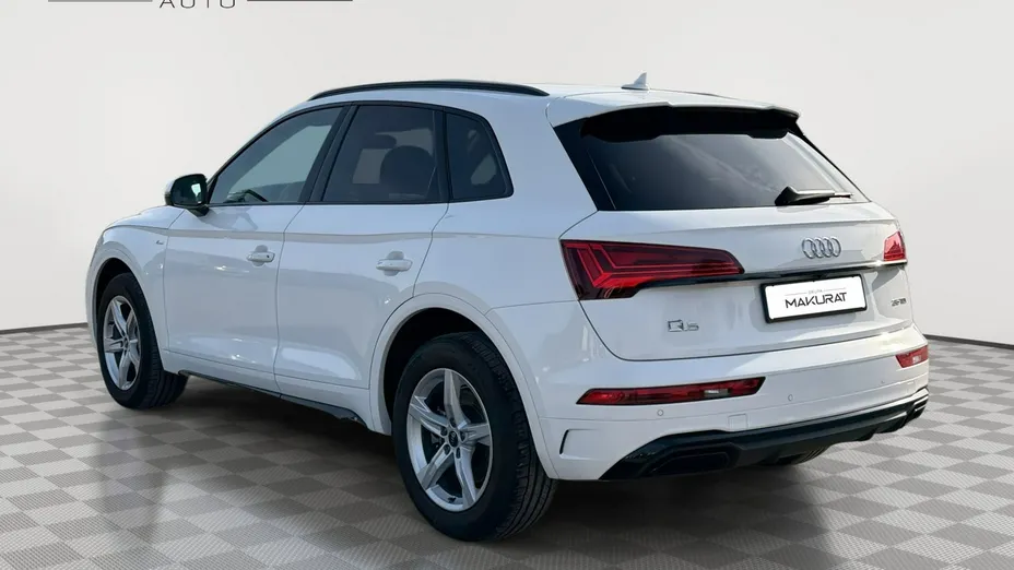 AUDI Q5 -
