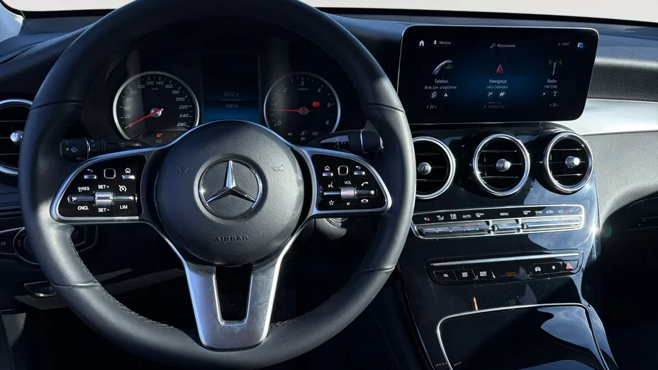 MERCEDES-BENZ GLC -