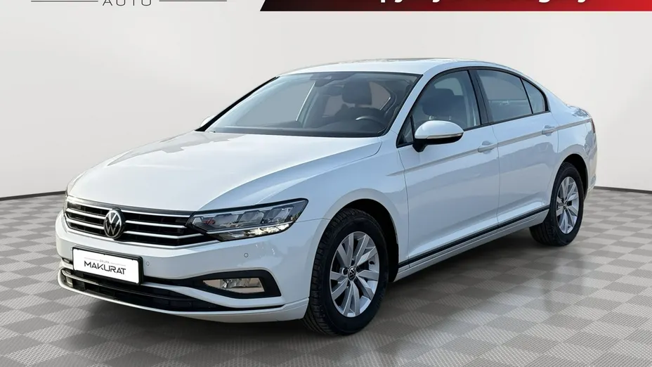 VOLKSWAGEN Passat -