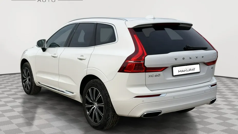 VOLVO XC60 -