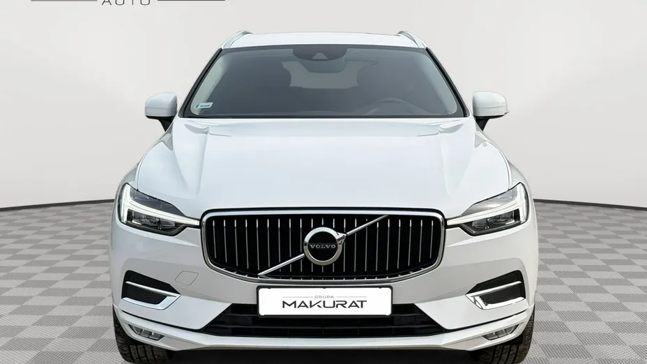 VOLVO XC60 -