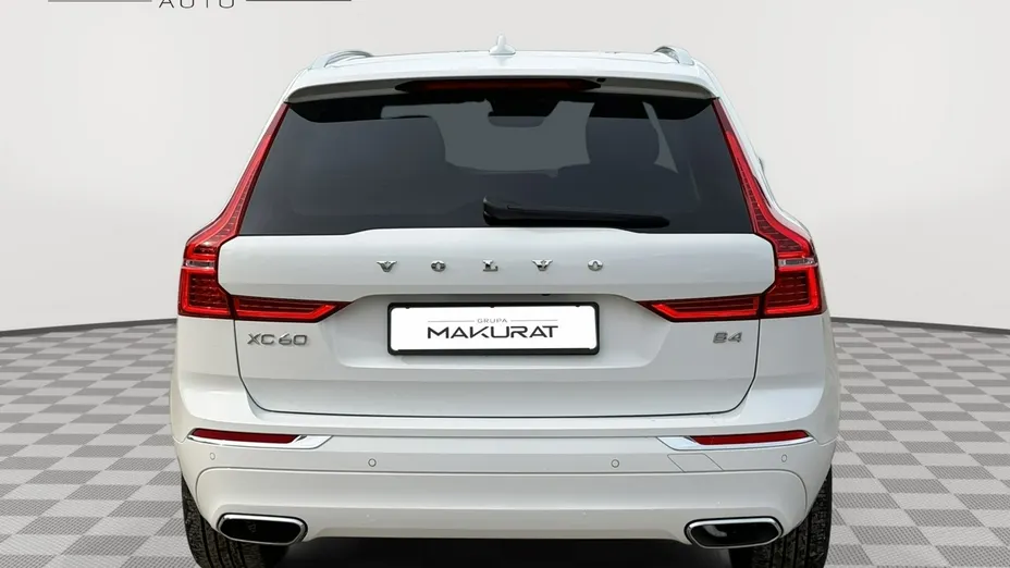 VOLVO XC60 -