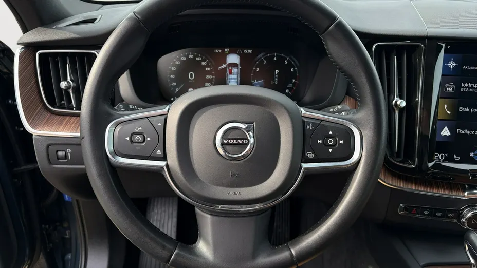 VOLVO XC60 -