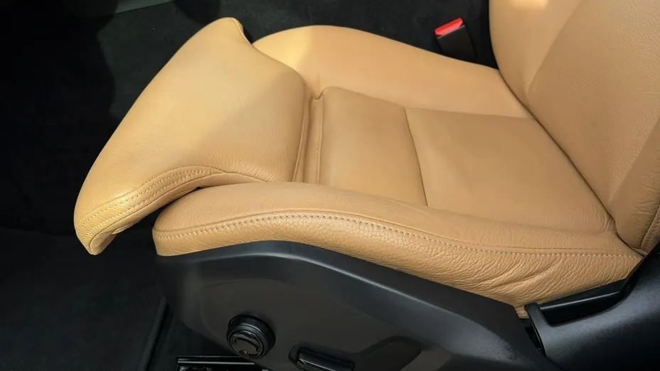 VOLVO XC60 -