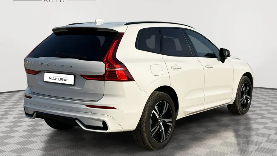 VOLVO XC60 -