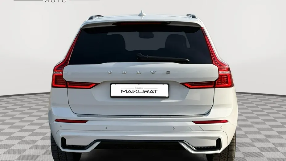 VOLVO XC60 -