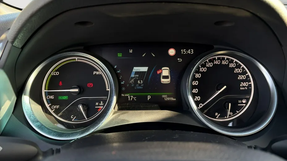 TOYOTA Camry -