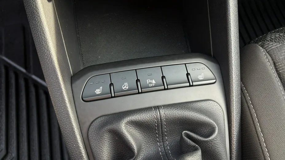 KIA Rio -