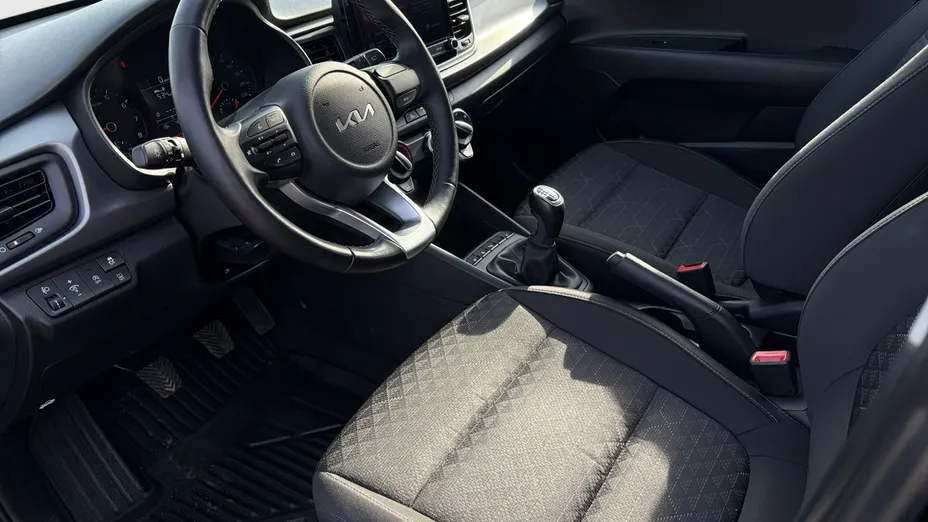KIA Rio -