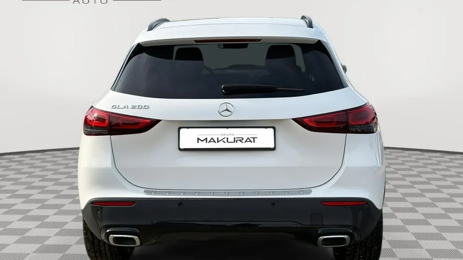 MERCEDES-BENZ GLA -