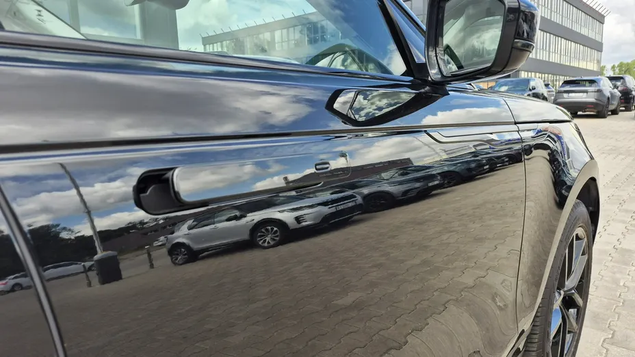 LAND ROVER Range Rover Velar -