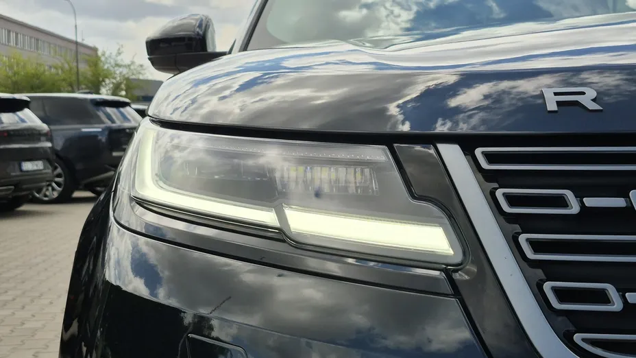 LAND ROVER Range Rover Velar -