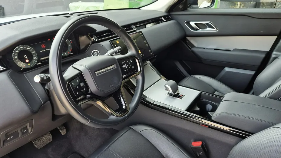 LAND ROVER Range Rover Velar -