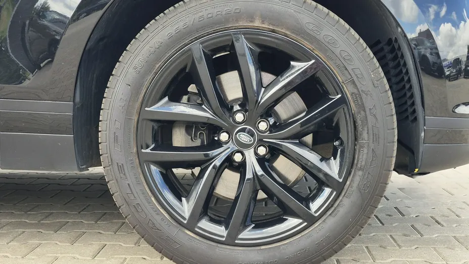 LAND ROVER Range Rover Velar -