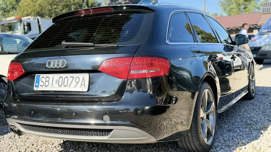AUDI A4 Avant -