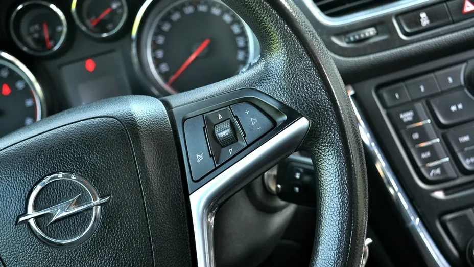 OPEL Mokka -