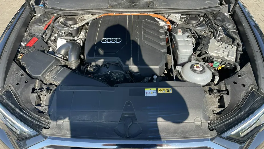 AUDI A6 Avant -