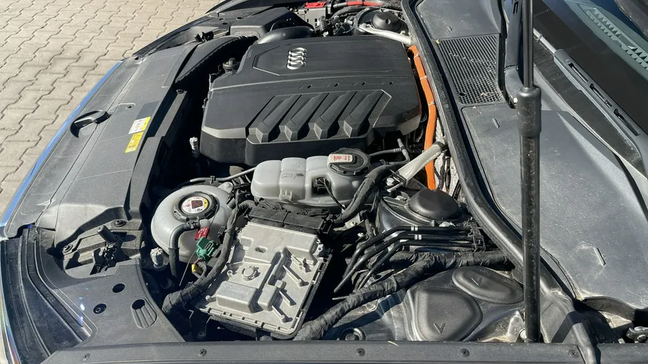 AUDI A6 Avant -