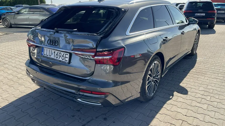 AUDI A6 Avant -