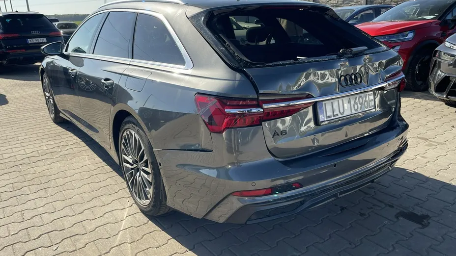 AUDI A6 Avant -
