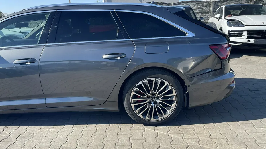 AUDI A6 Avant -