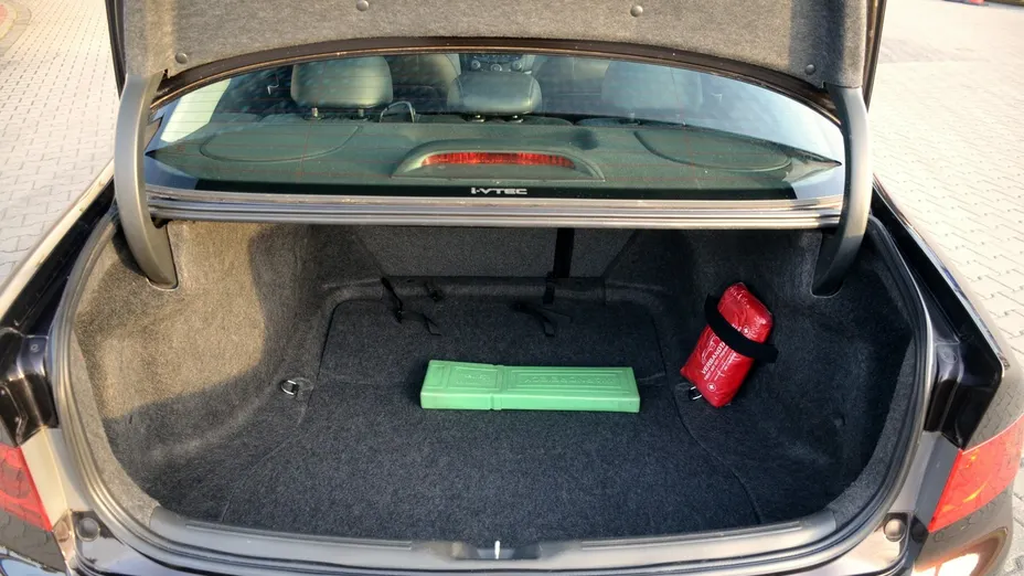 HONDA Accord -