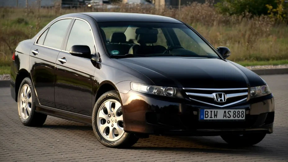 HONDA Accord -