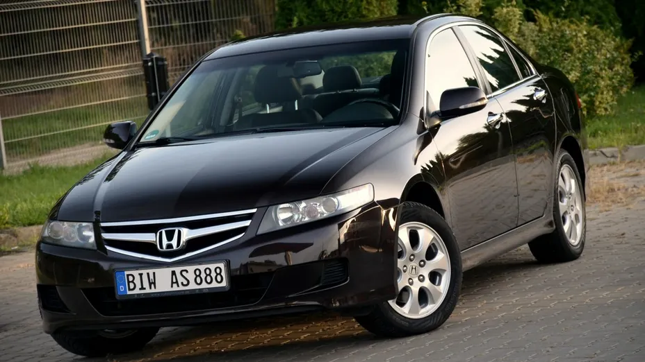 HONDA Accord -