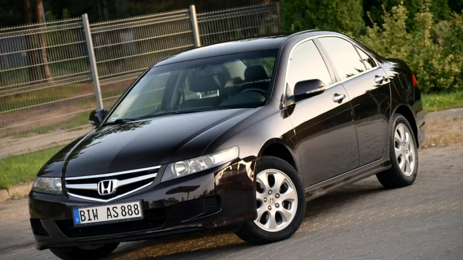 HONDA Accord -