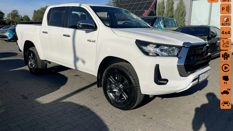 TOYOTA HiLux -