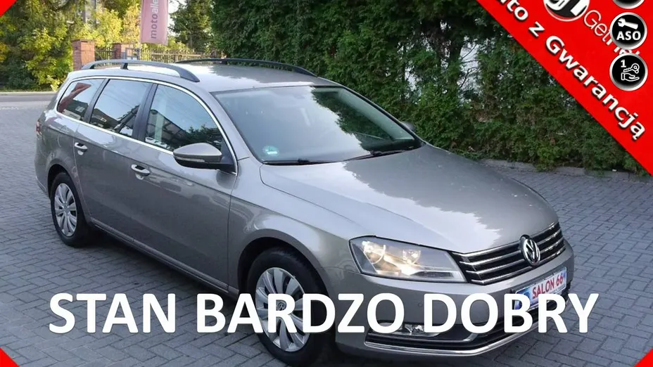 VOLKSWAGEN Passat -