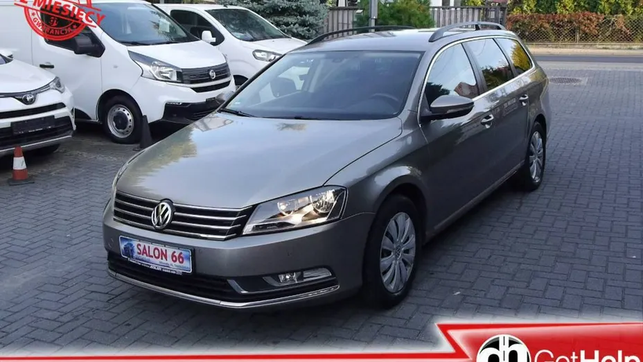 VOLKSWAGEN Passat -