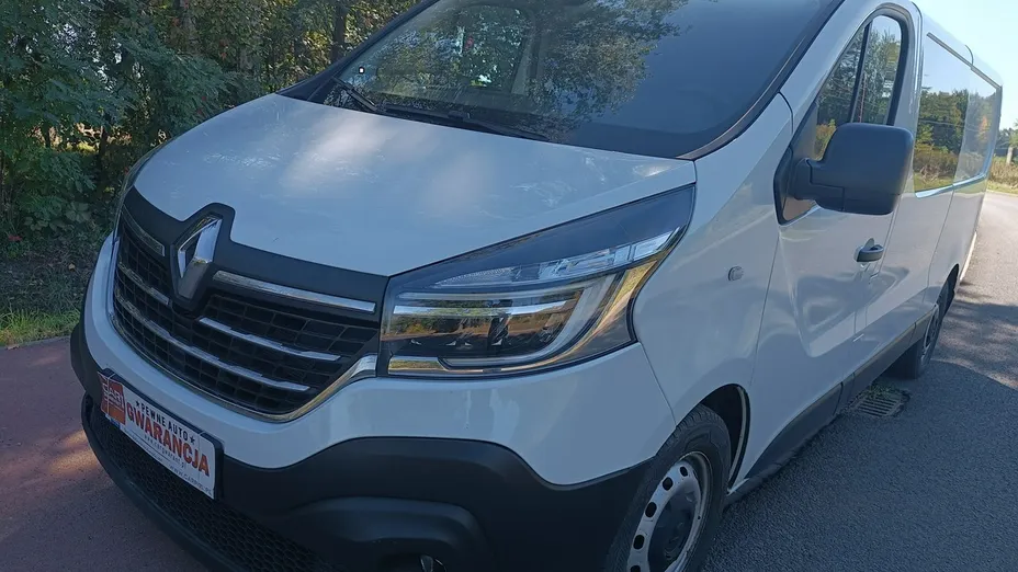 RENAULT Trafic -