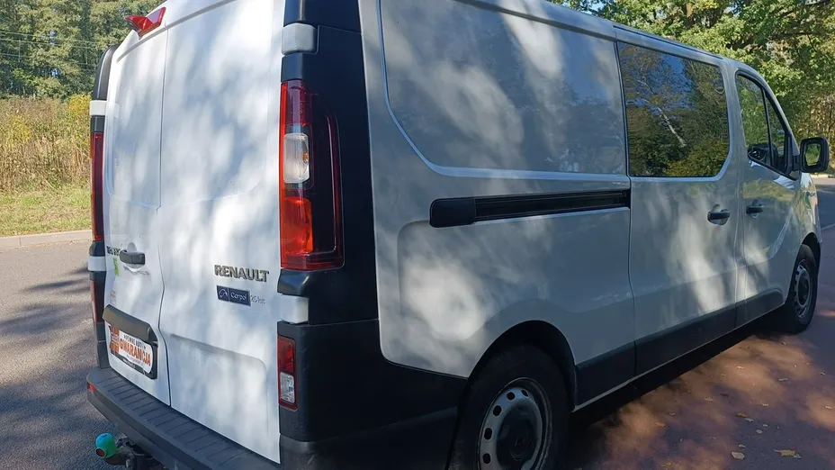 RENAULT Trafic -