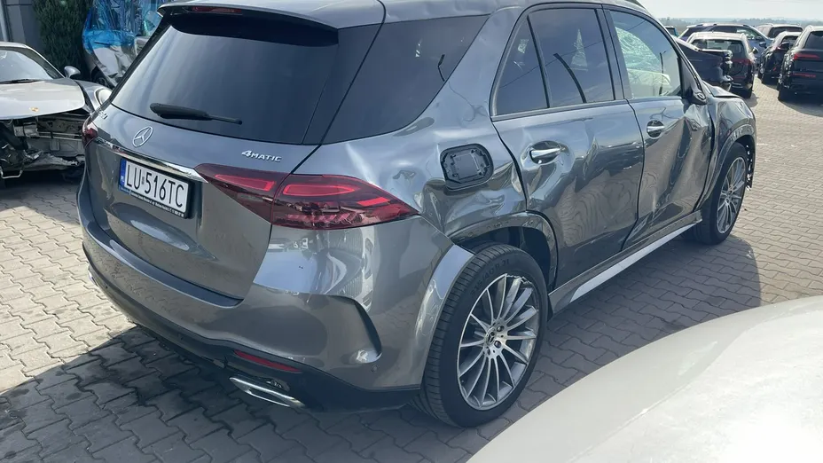 MERCEDES-BENZ GLE -