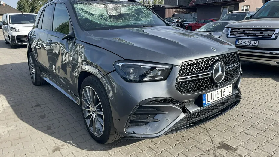 MERCEDES-BENZ GLE -