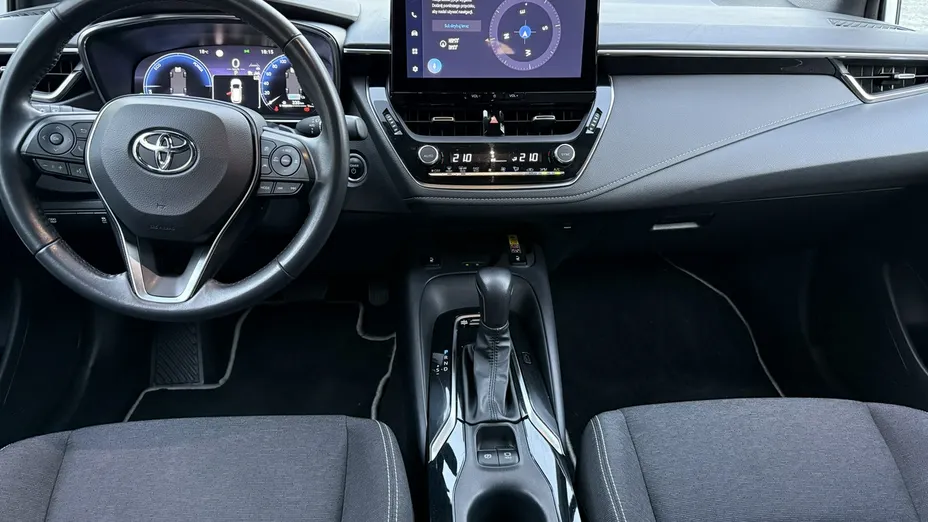TOYOTA Corolla -