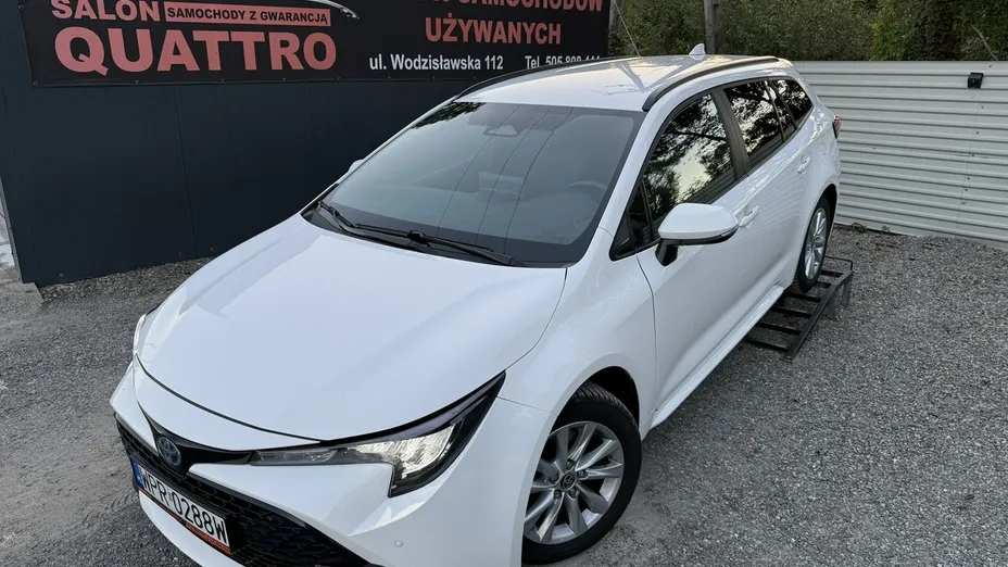 TOYOTA Corolla -