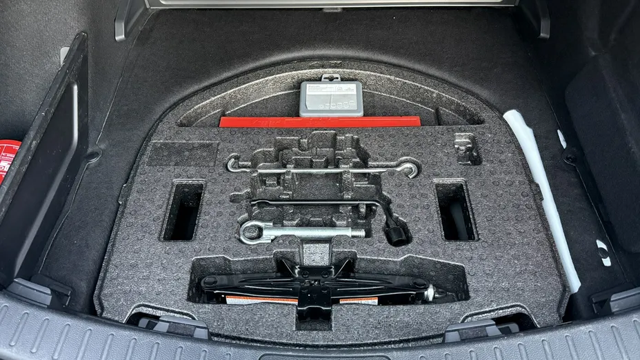 TOYOTA Corolla -