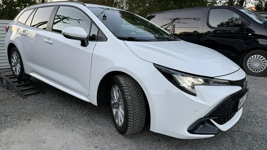 TOYOTA Corolla -