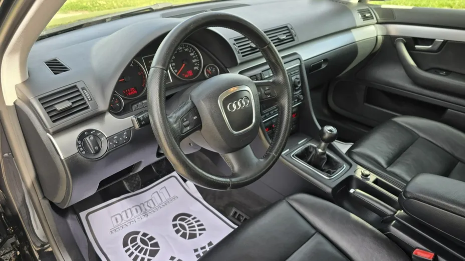 AUDI A4 Avant -