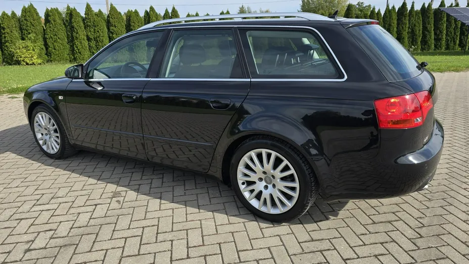 AUDI A4 Avant -