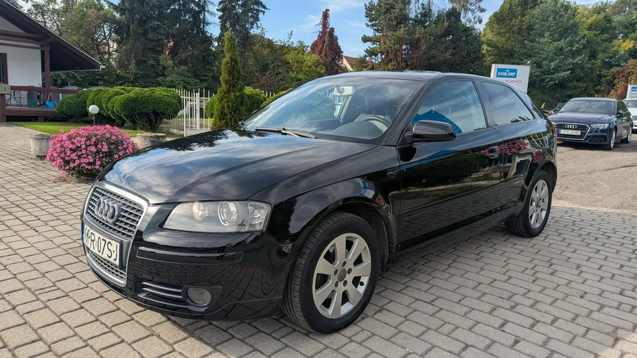 AUDI A3 -