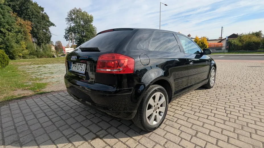 AUDI A3 -