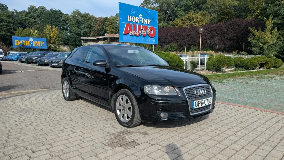 AUDI A3 -