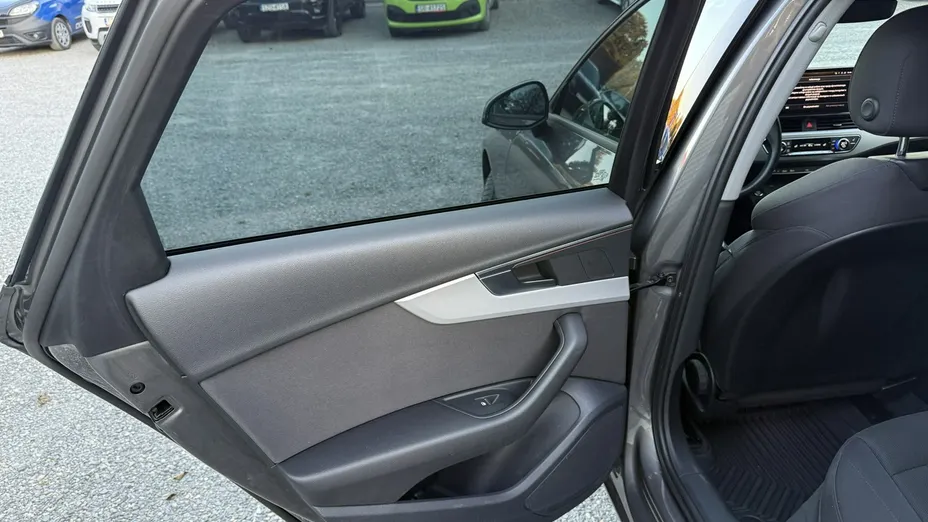 AUDI A4 Avant -